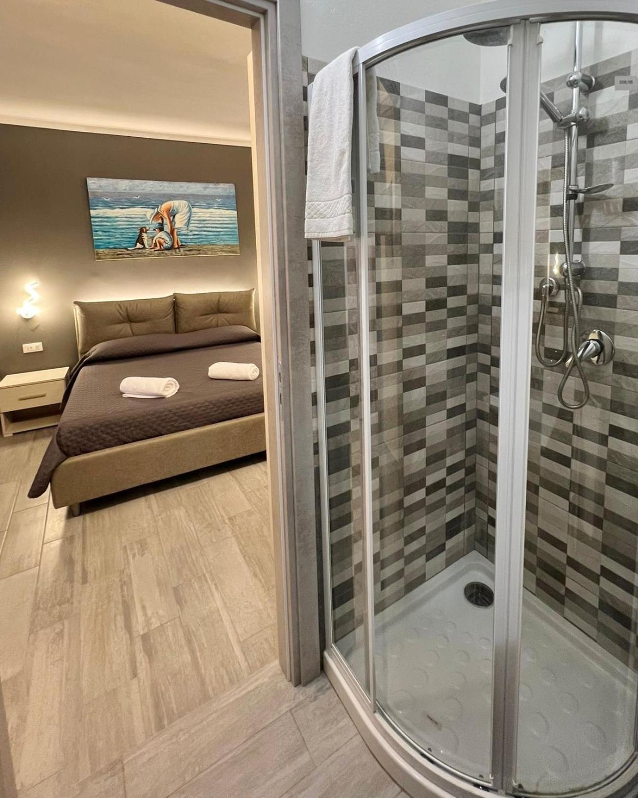 פיצו Costa Degli Dei Rooms מראה חיצוני תמונה
