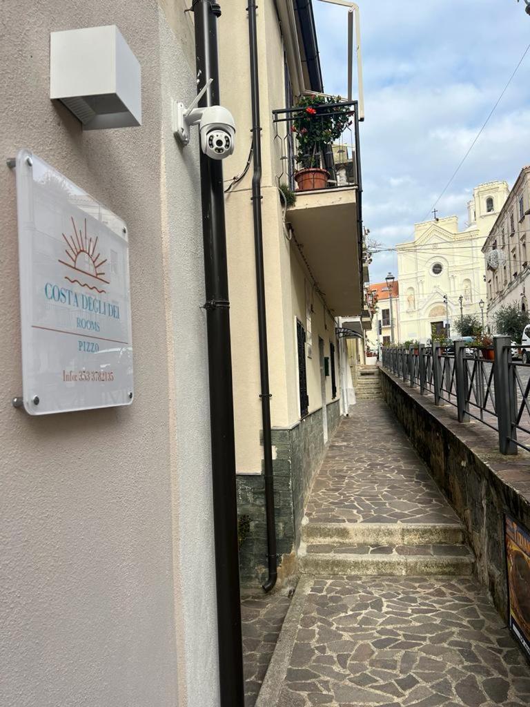 פיצו Costa Degli Dei Rooms מראה חיצוני תמונה